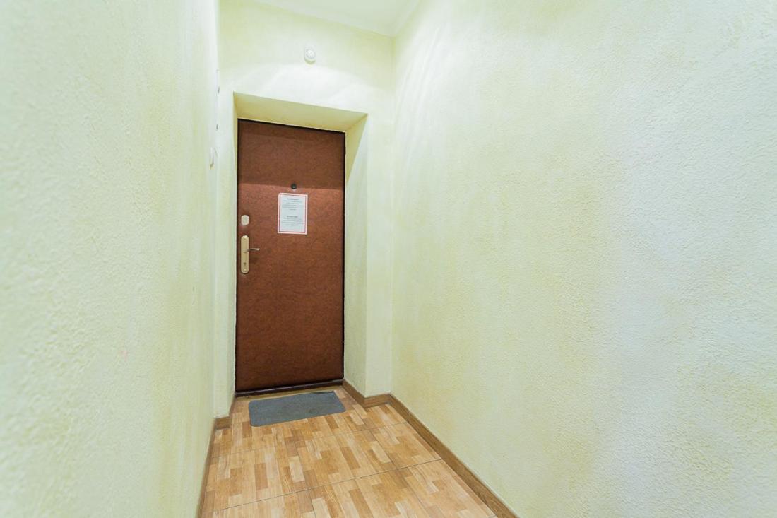 Cozy Apartments Near Olympic Stadium Київ Екстер'єр фото